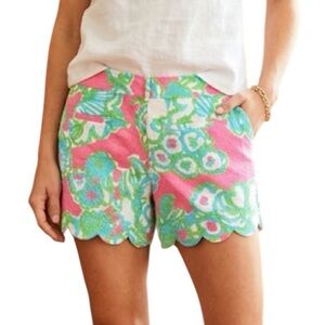 Lilly Pulitzer Buttercup Scalloped Hem Shorts Size 12 Pink Floral
II